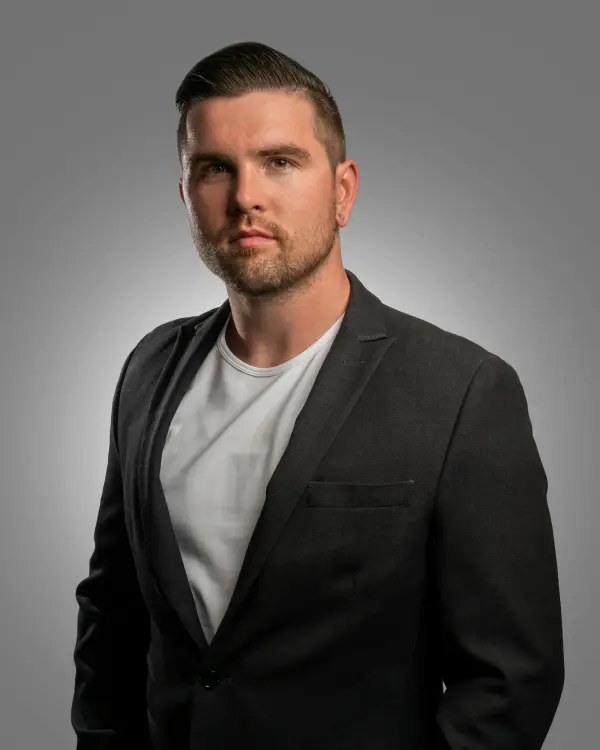 Ethan Cole